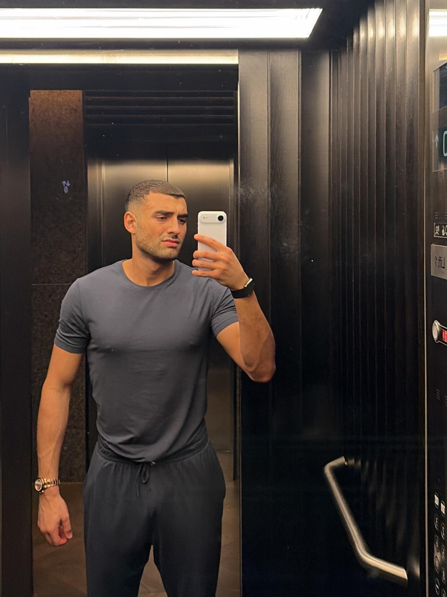 Aadam Hamed – Male Fanvue creator profile